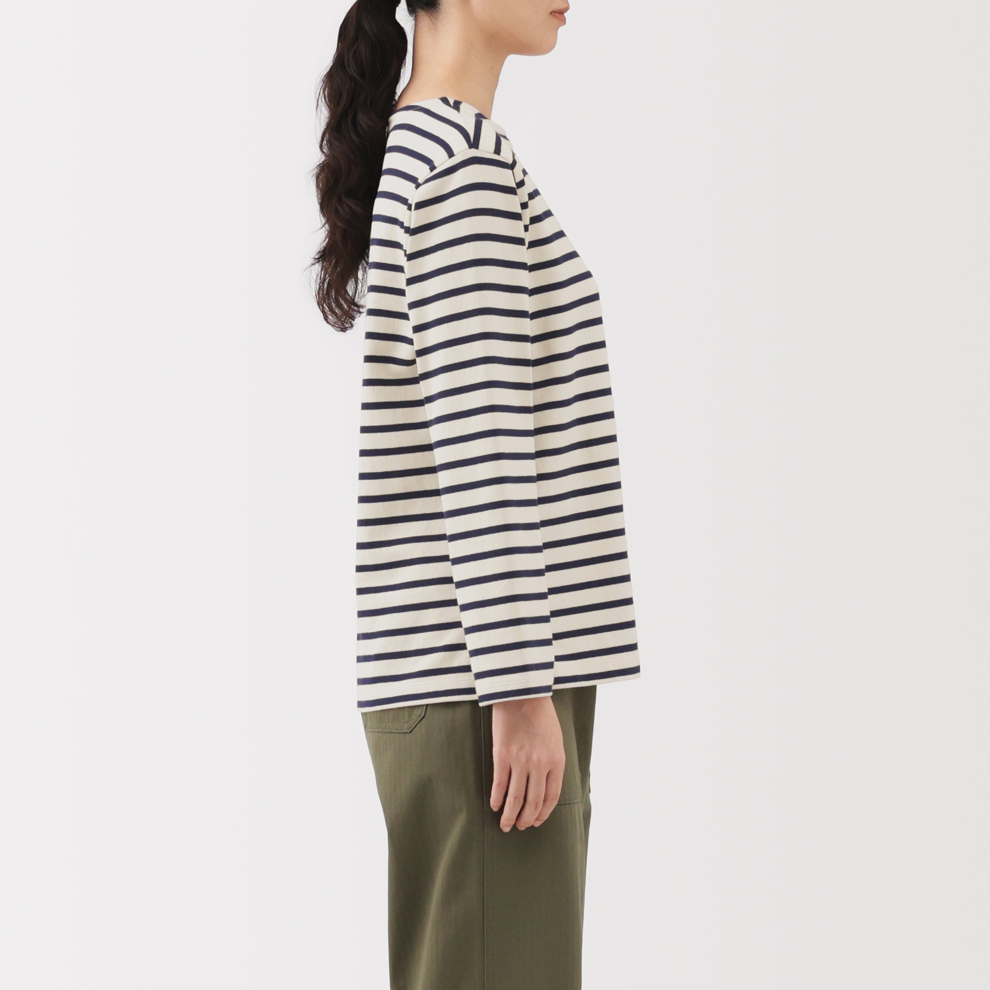 Heavyweight Boat Neck T-Shirt - Image 53