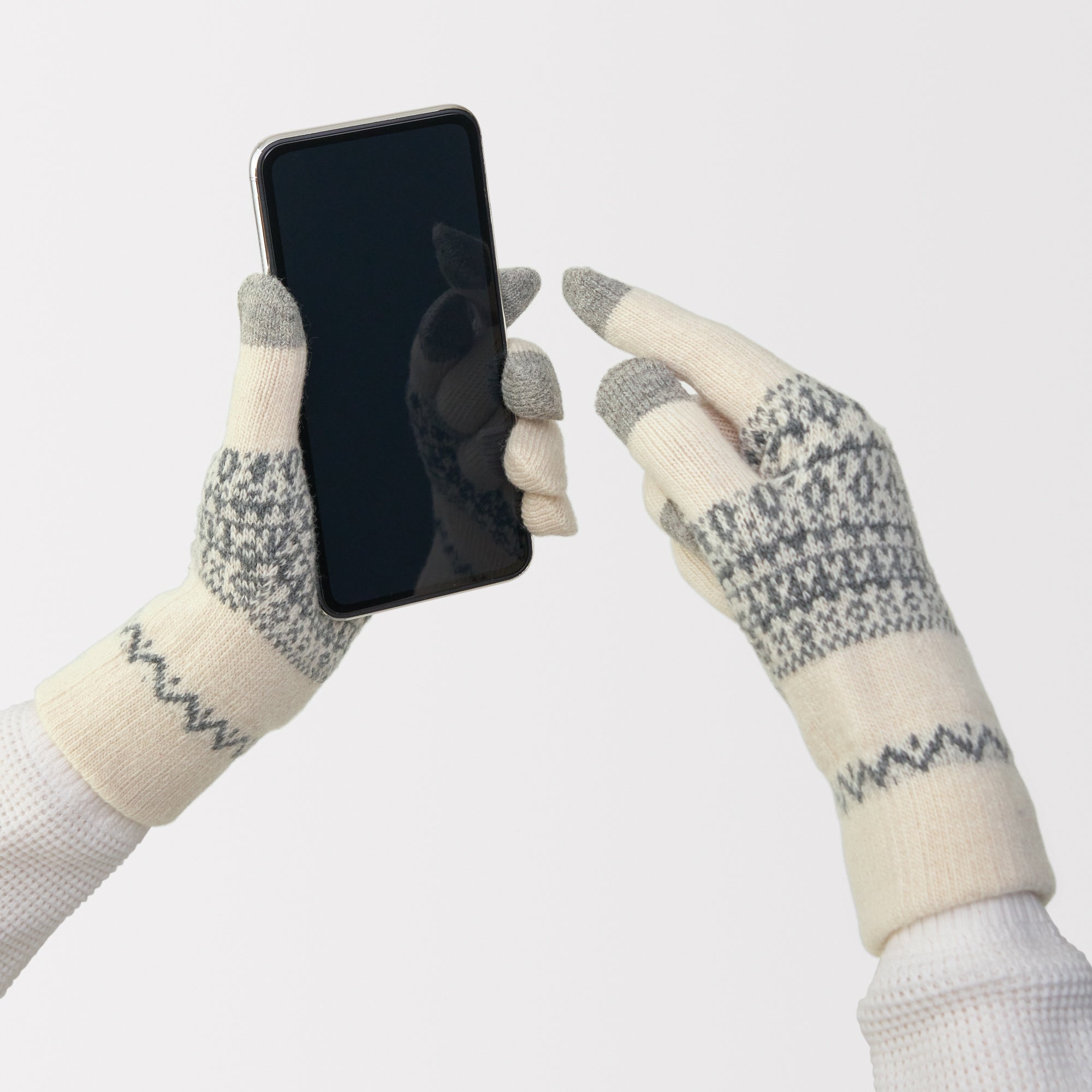 Merino Wool Blend Touchscreen Gloves - Image 16