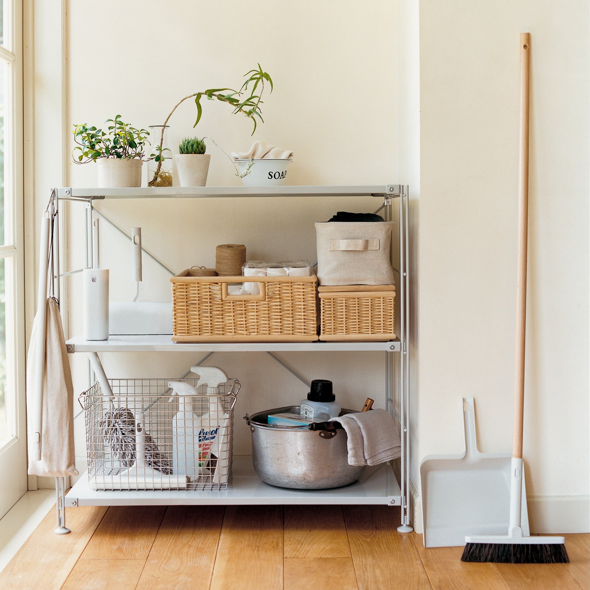 Cleaning System Dustpan - Image 5