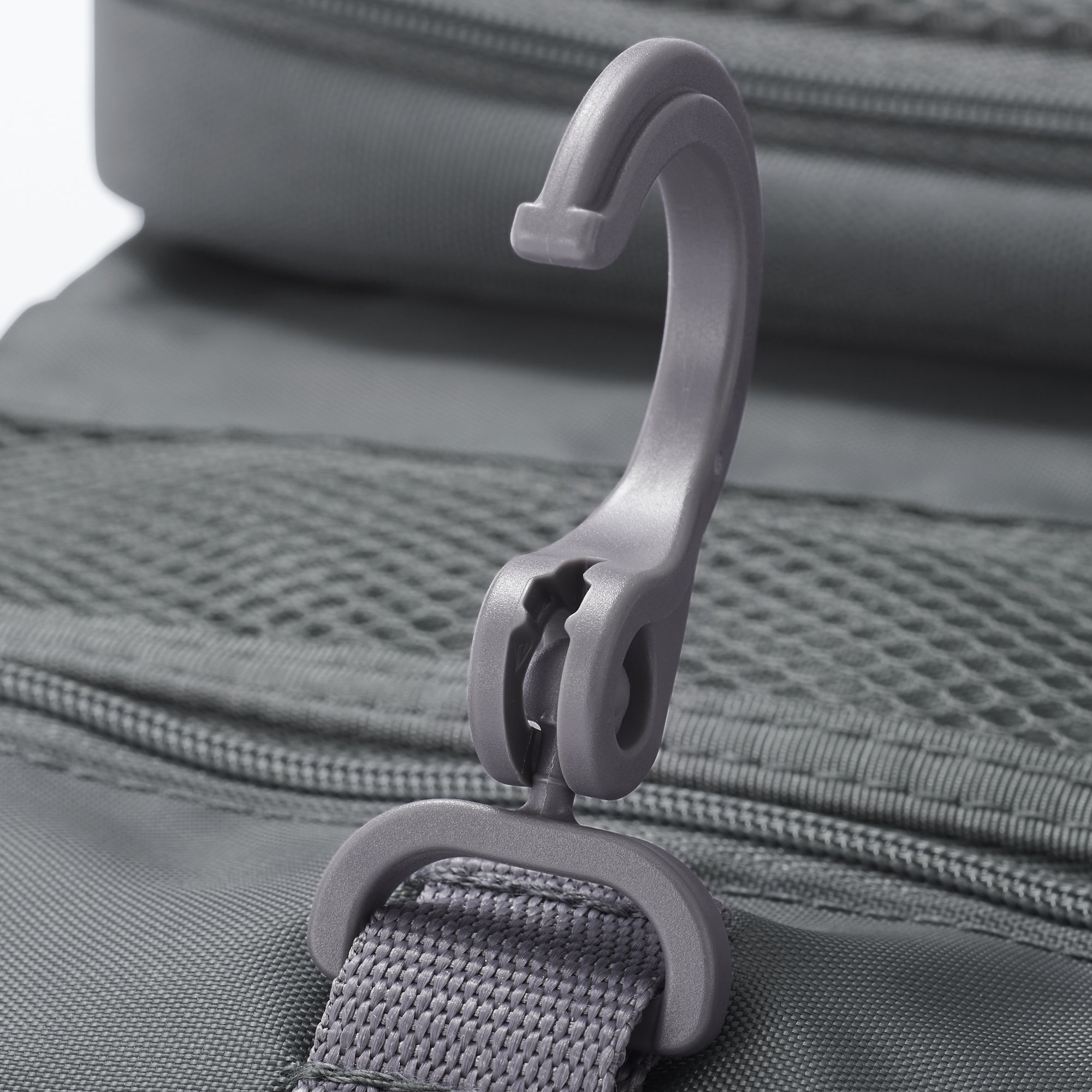 Hanging Case with Pouch - Image 21