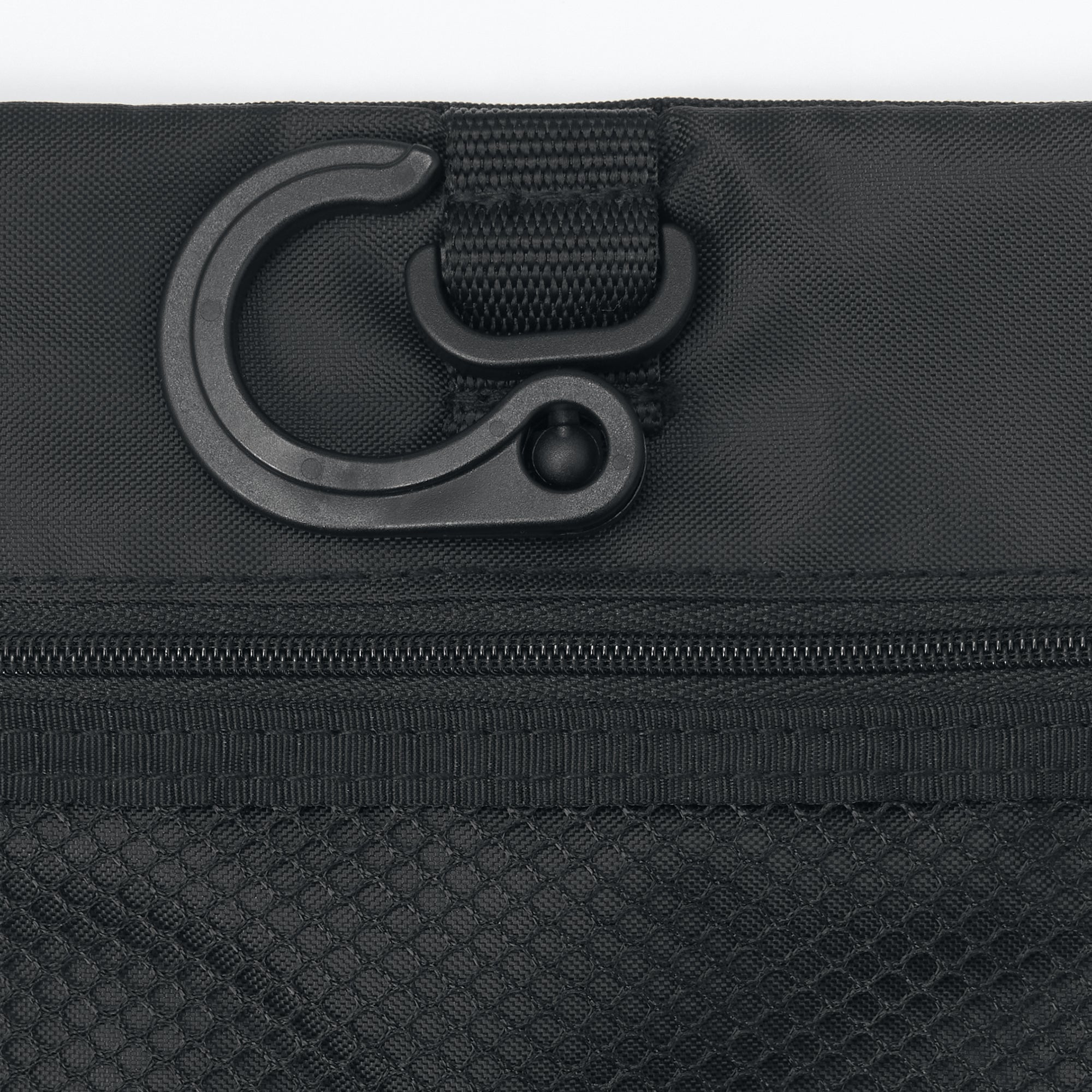 Hanging Case with Pouch - Image 6