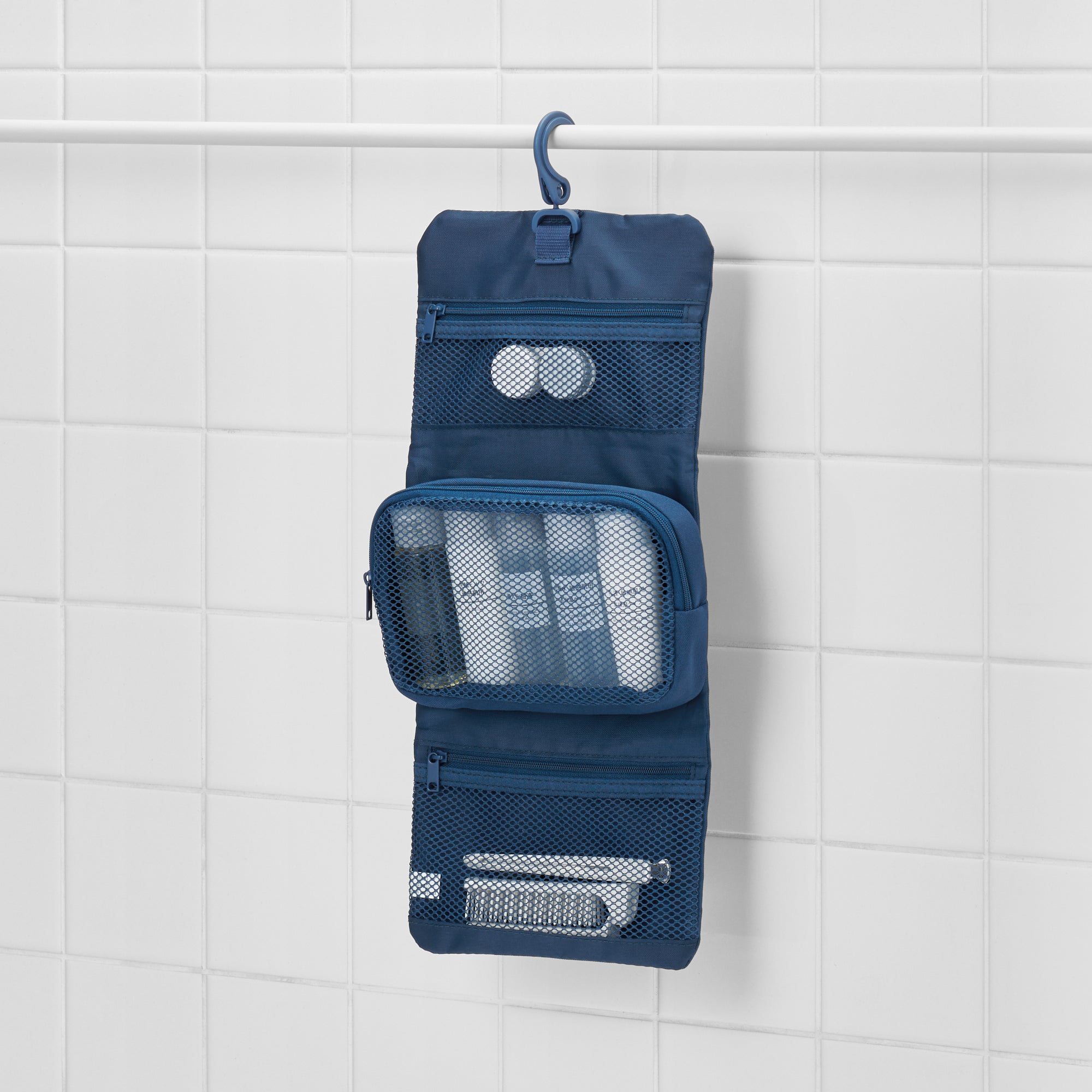 Hanging Case with Pouch - Image 10