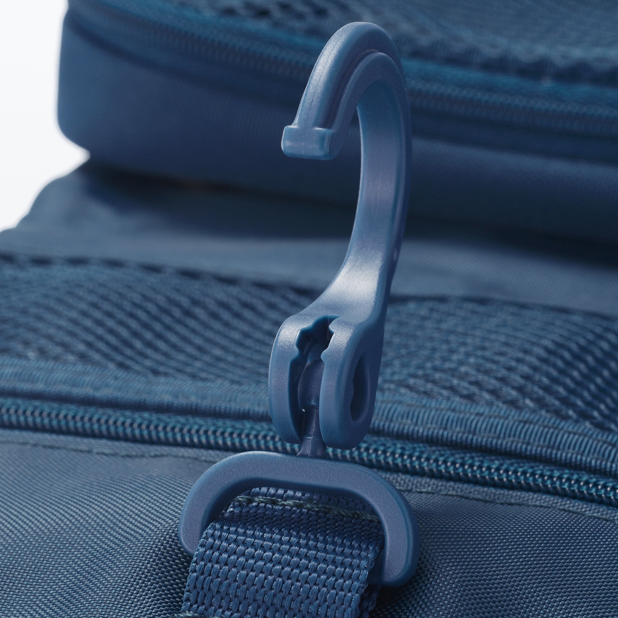 Hanging Case with Pouch - Image 14