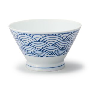 Hasami Ware Rice Bowl - Large Wave Pattern