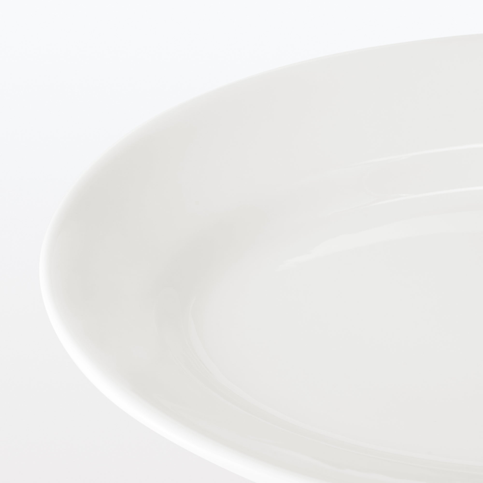 Porcelain Rimmed Oval Plate Large - White - Image 6