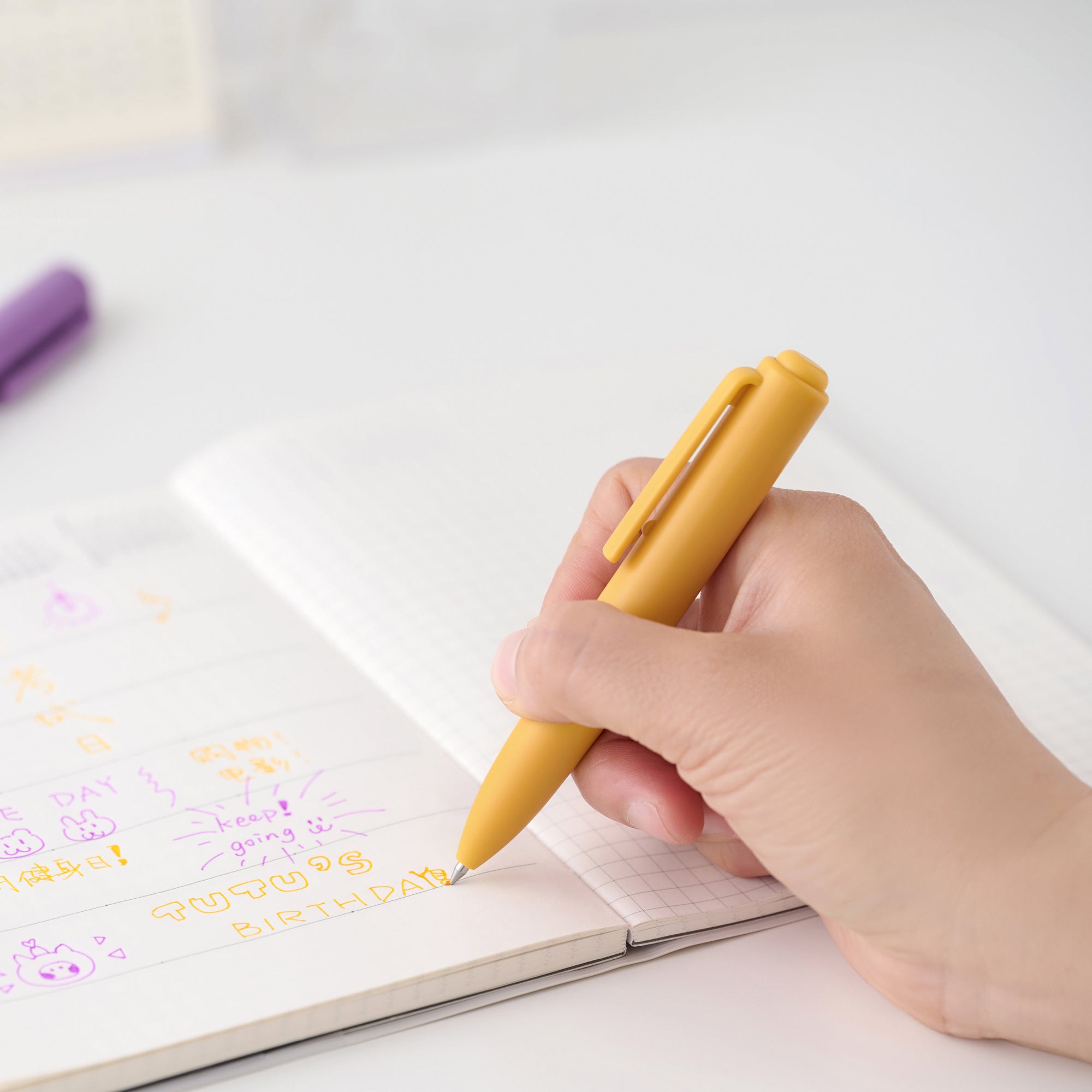 Compact Gel Ink Ballpoint Pen Knock Type 0.5 mm - Black - Image 7