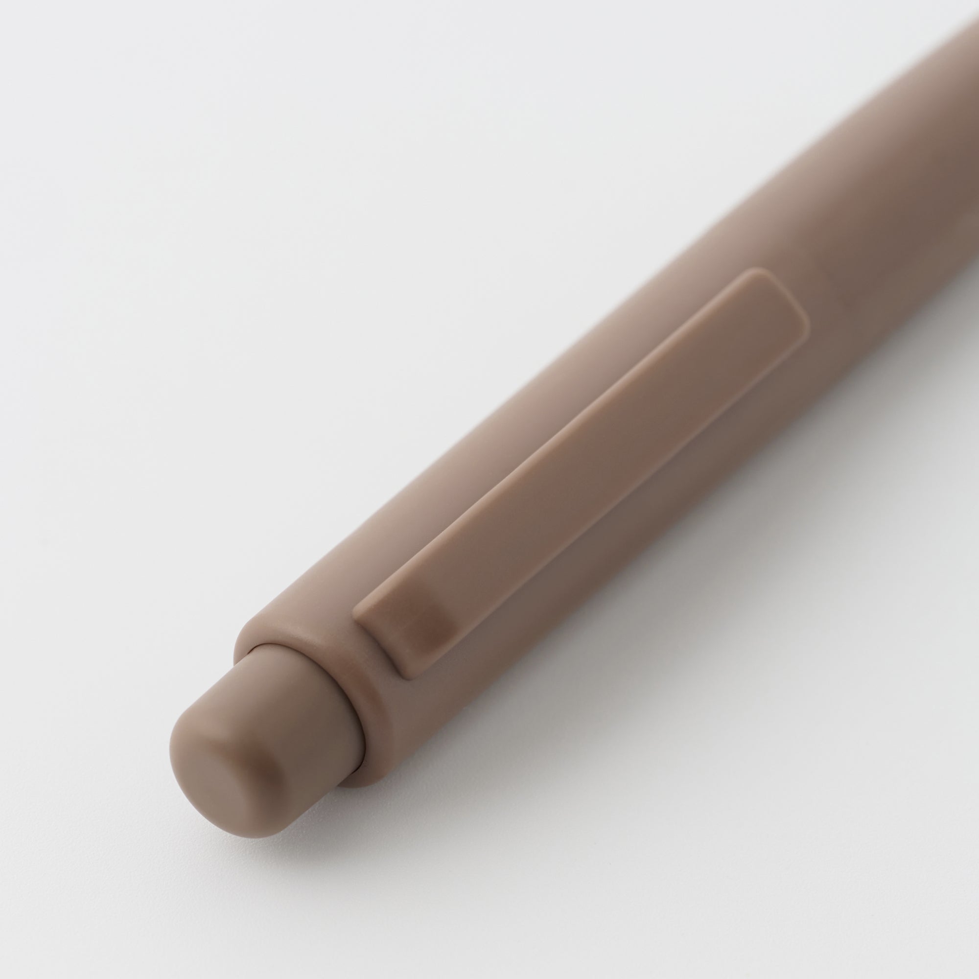 Compact Gel Ink Ballpoint Pen Knock Type 0.5 mm - Brown - Image 3