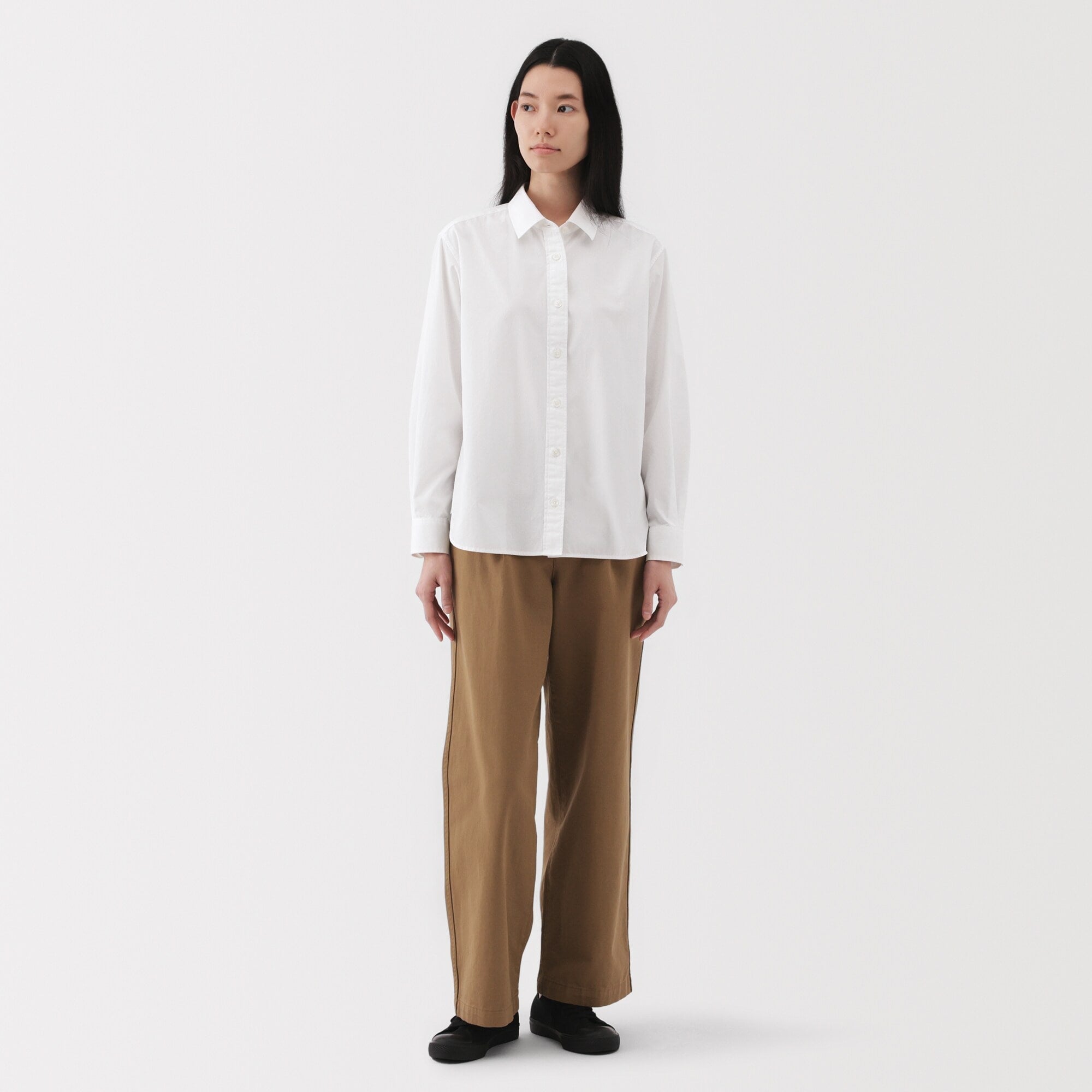 Women's Washed Broadcloth Regular Collar Long Sleeve Shirt - Image 4