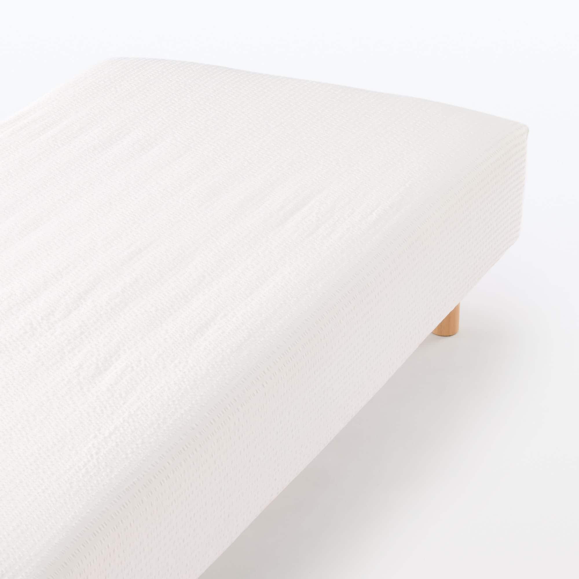 Seersucker Fitted Sheet - Image 5