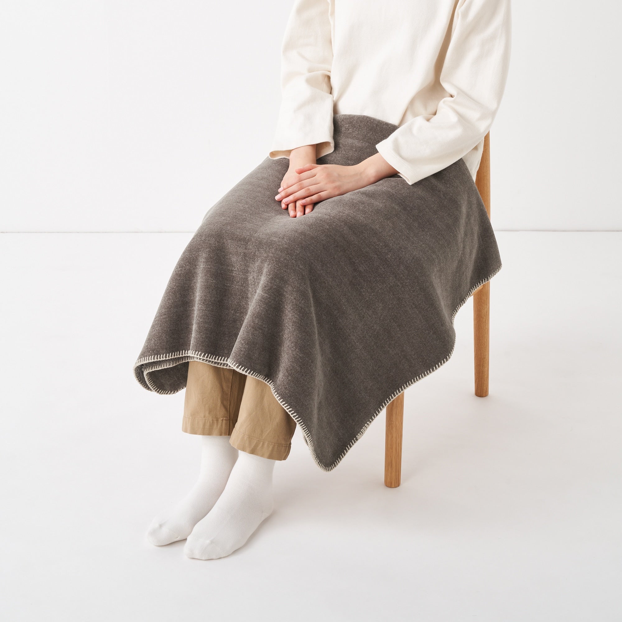 Reversible Chenille Blanket - Image 10