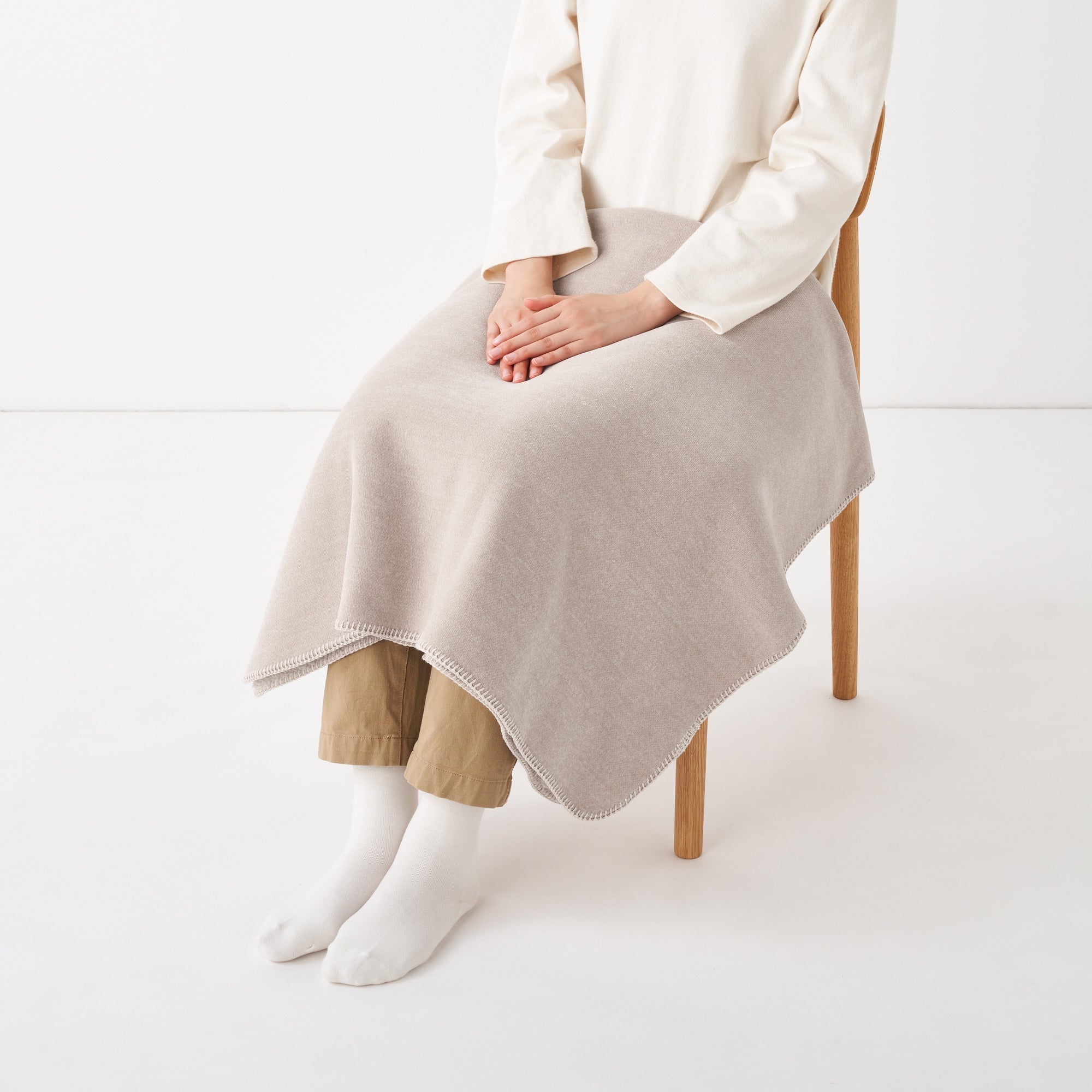 Reversible Chenille Blanket - Image 17