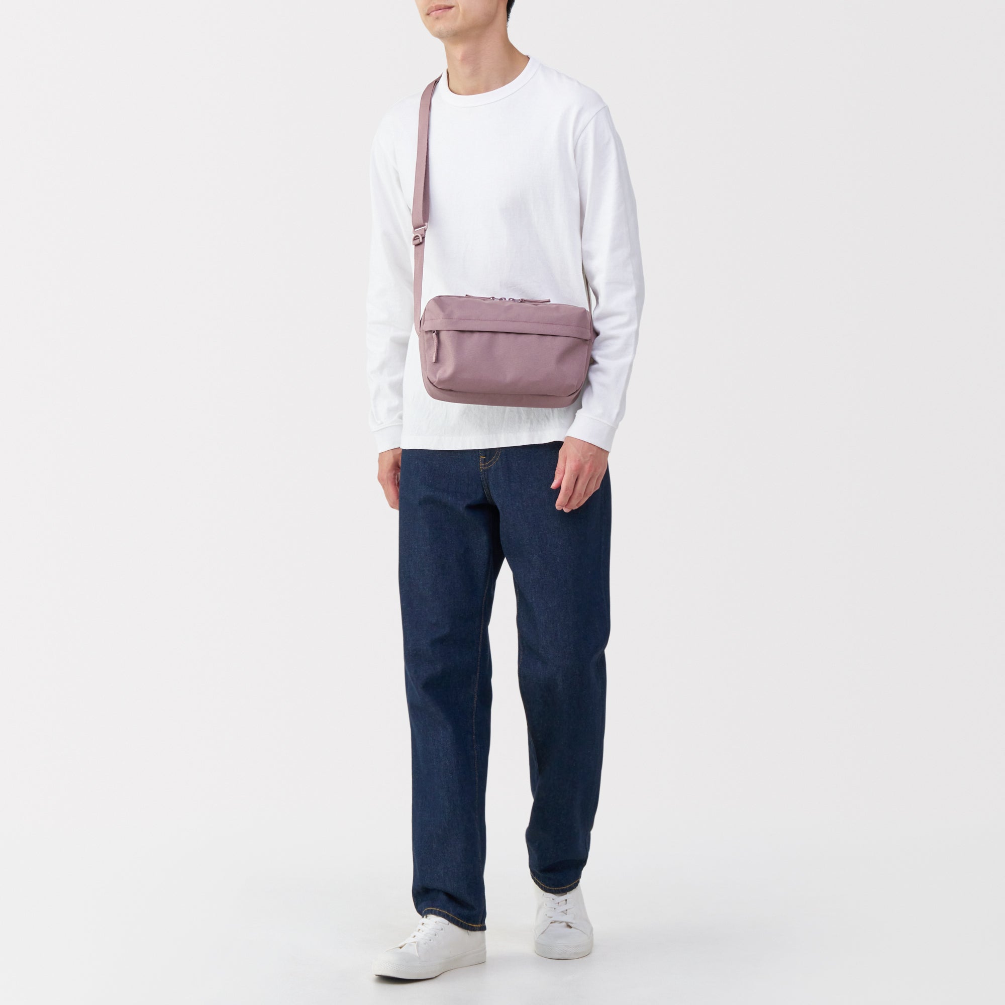 Water Repellent Shoulder Bag - Image 54