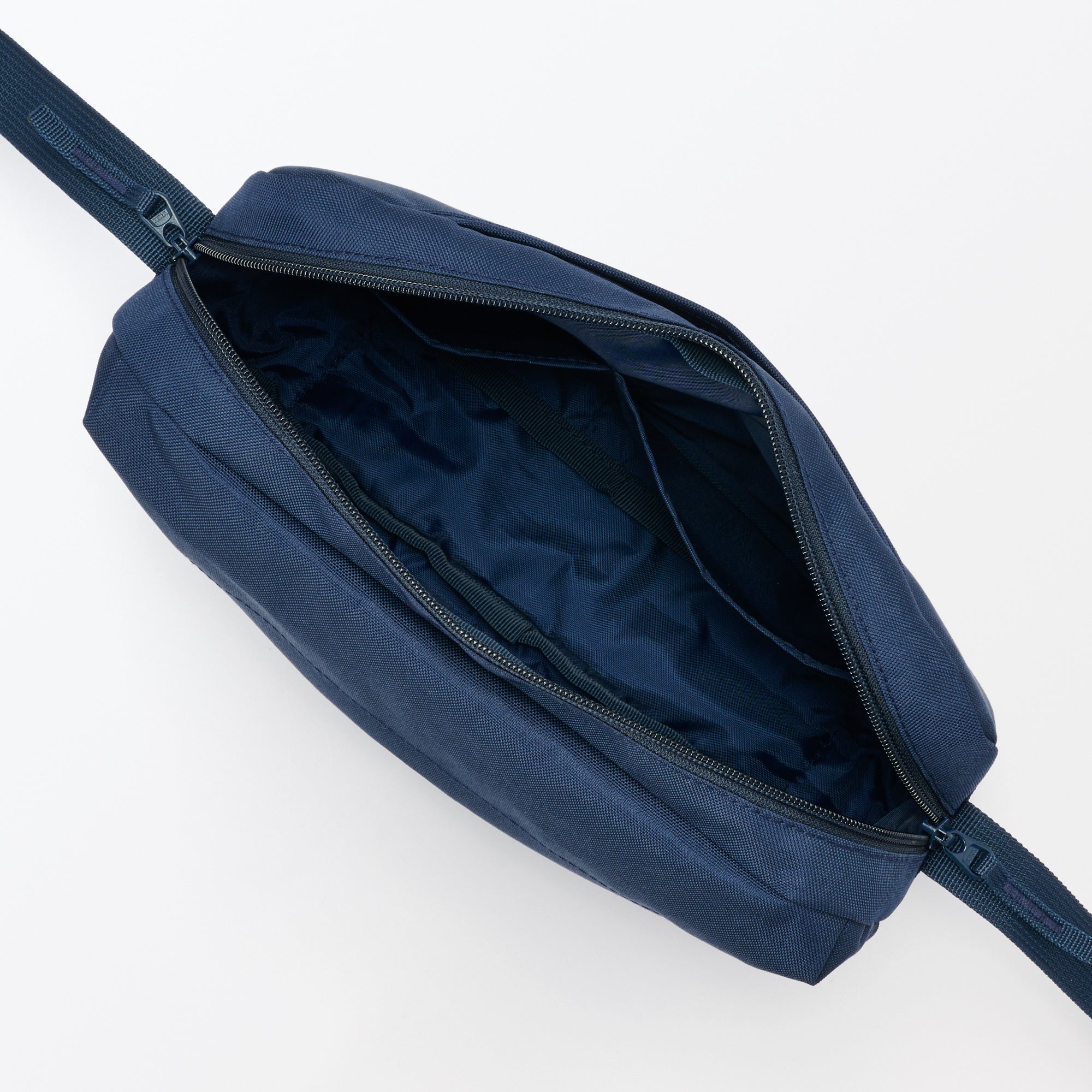 Water Repellent Shoulder Bag - Image 72