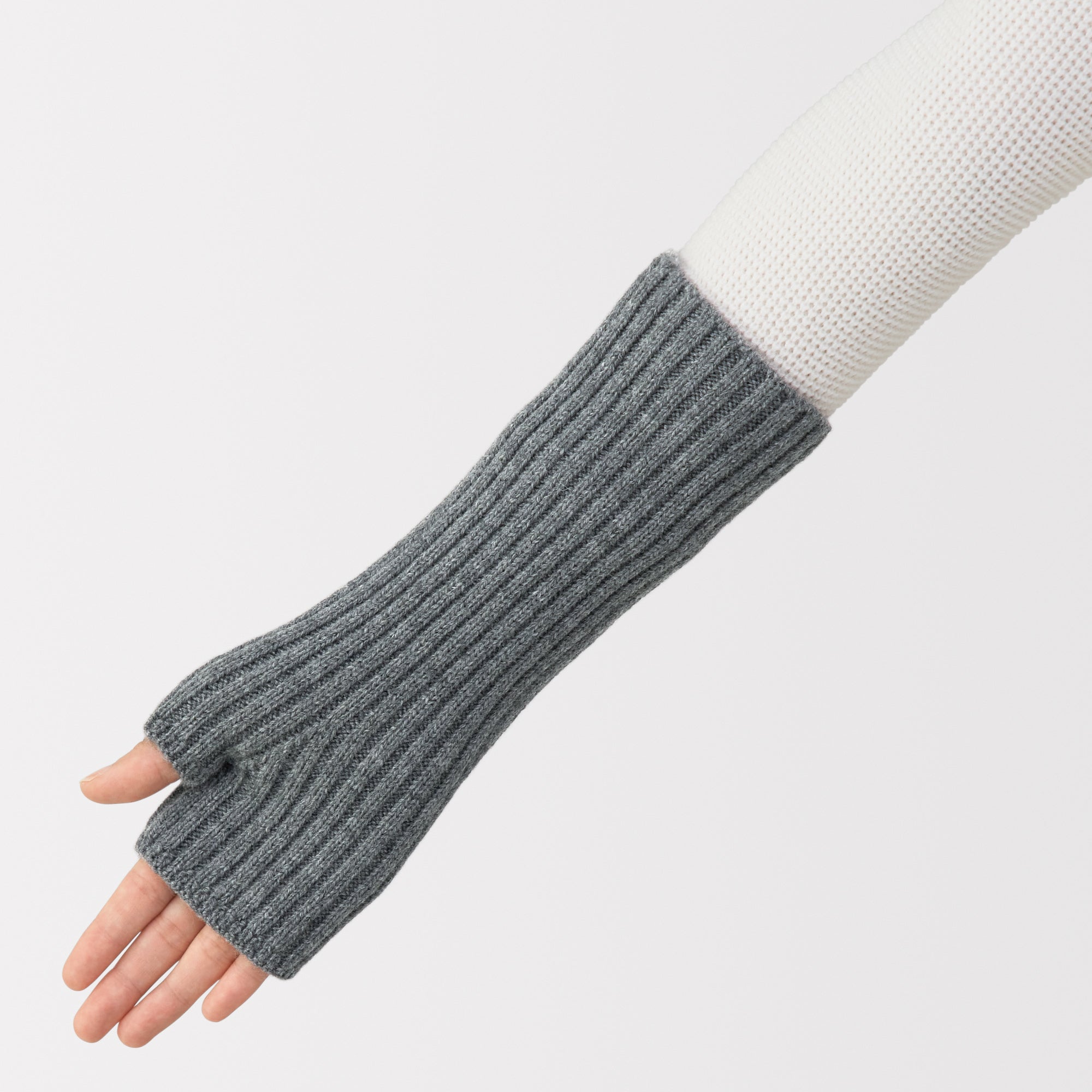 Merino Wool Ribbed Arm Warmers - Image 12