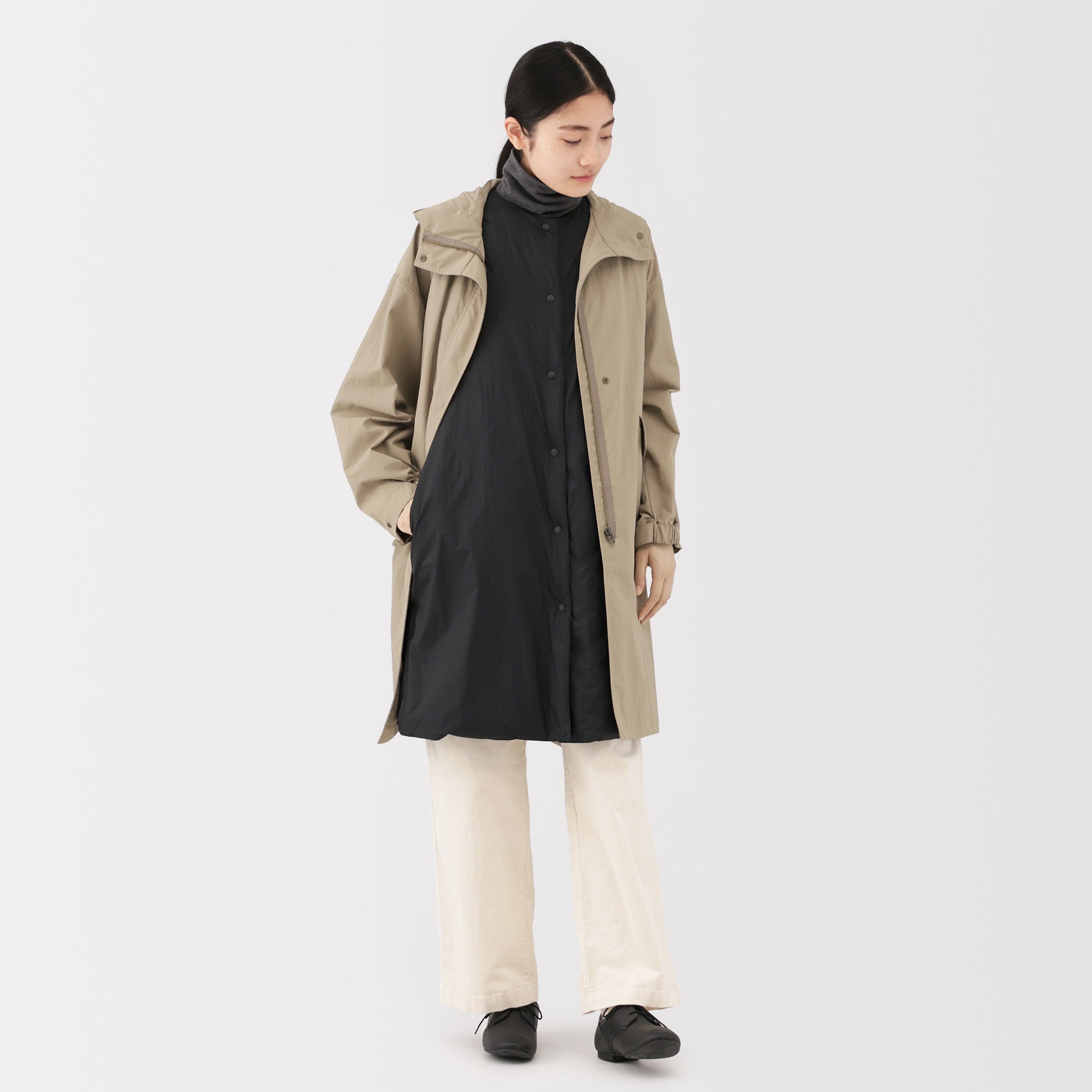 Lightweight Down Long Vest - Image 15