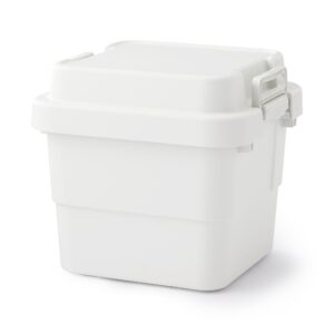 Heavy Duty Polypropylene Storage Box - Small 31.7 Qt